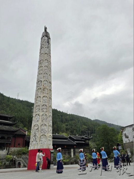 【中国】走进魔幻山城，领略重庆气势磅礴的大江大山