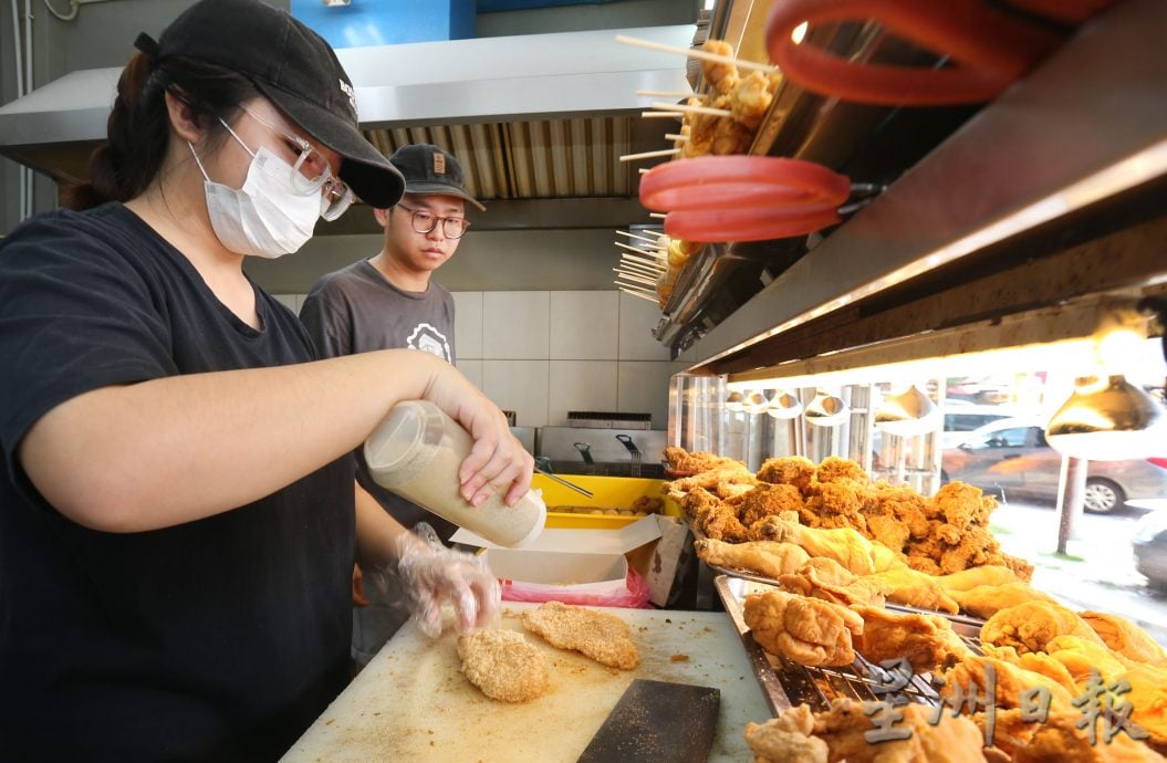 【人气美食】／炸鸡 炸鸡皮 炸鸡屁股…… 宝利家乡鸡多样人气高