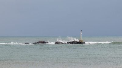 東北季風來襲   風浪洶湧漁民暫停出海