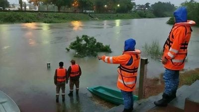 哥樂河水位上升期間   警提高監控防走私活動