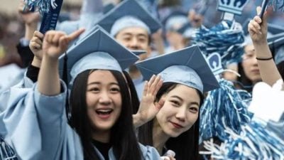 中国赴美留学生连4年下降