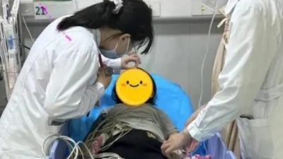 為除頭蚤竟用殺蟲劑洗頭 2孫女被奶奶“下毒”　