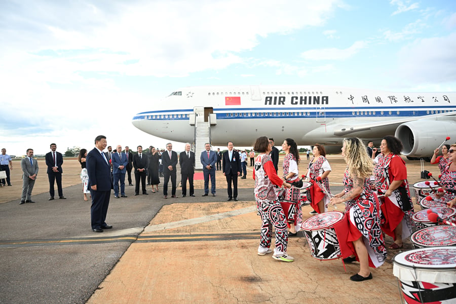 习近平对巴西展开国事访问  将会见卢拉“进一步提升”两国关系