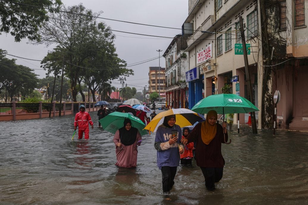 全国(夜报)：丹水灾