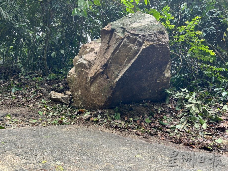 升旗山山石坠落 谢保恒：森林局将宣布封山