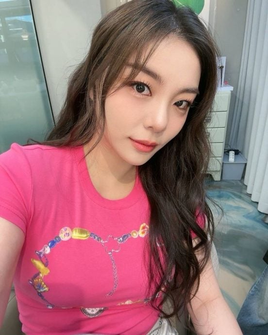 发长文甜蜜形容未婚夫 Ailee喜曝明年嫁崔时训