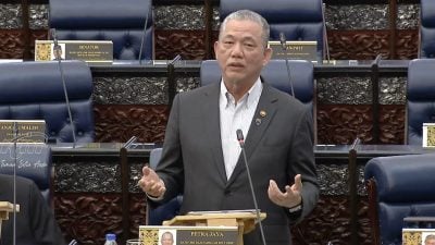 法迪拉：僅賽沙迪提建議   選區撥款談判仍開放