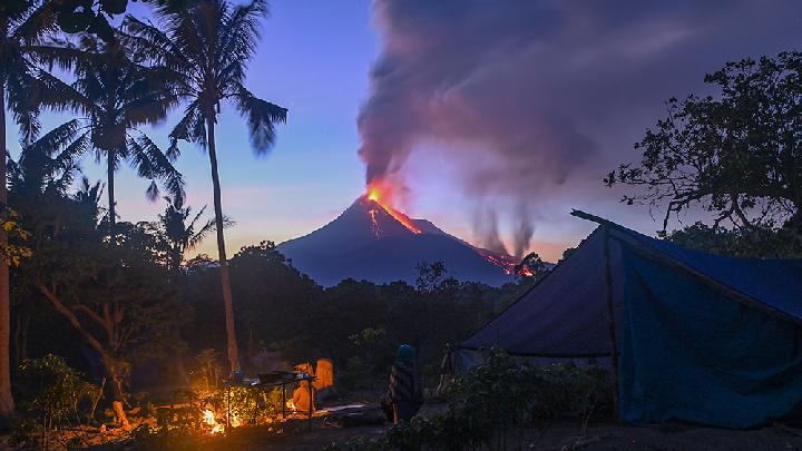 峇厘岛火山喷发 澳洲航空公司取消来往航班