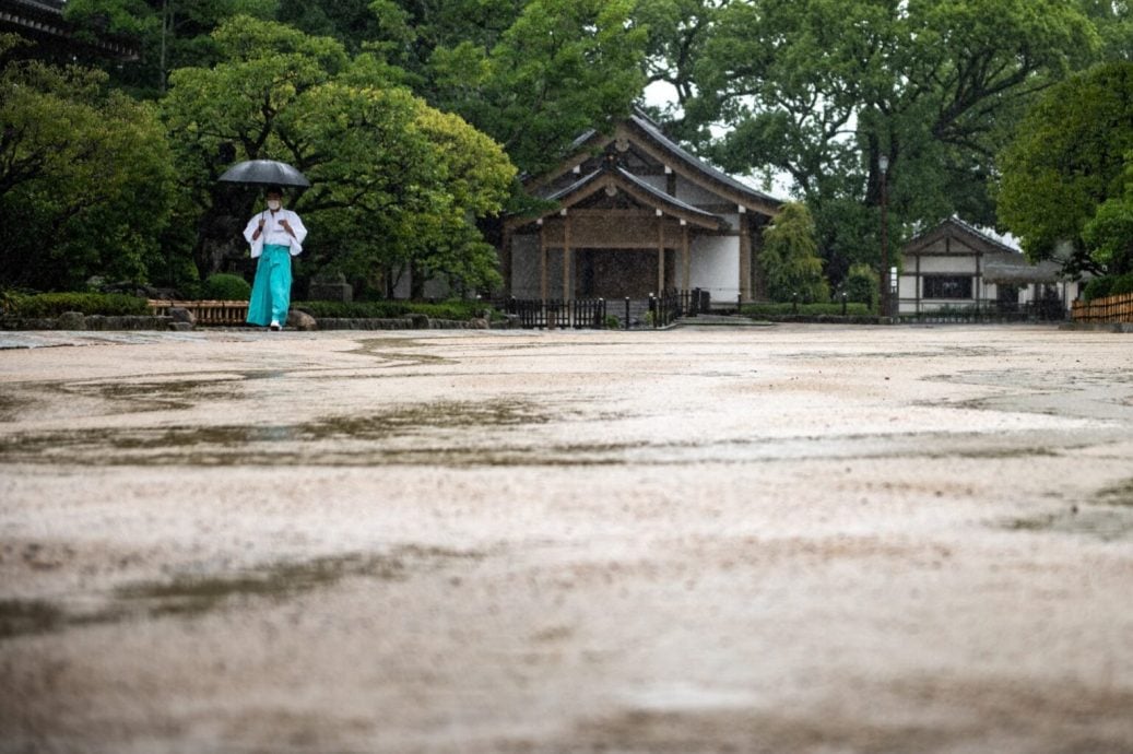 承认曾闯逾1000间住所 日男子“减压”被捕