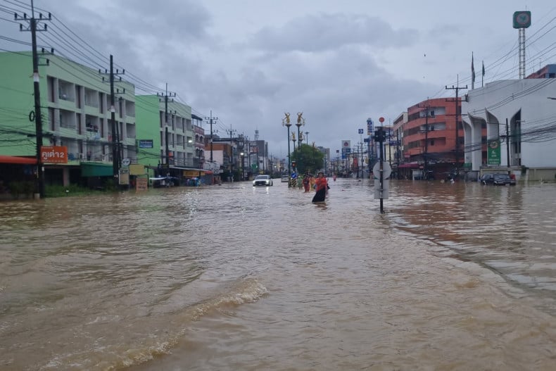 泰南暴雨成灾酿9死 逾1.3万人疏散避难