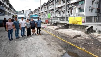 班登柏兰岭商业区   拆垃圾站增添车位 