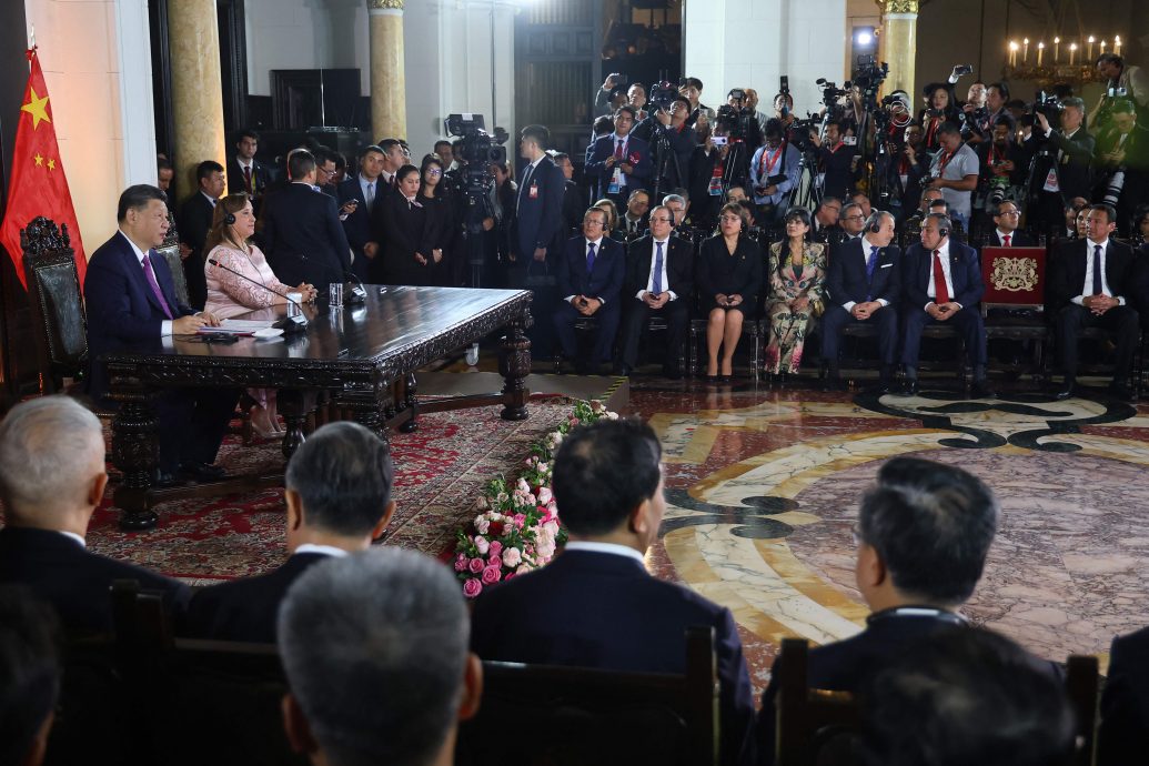 秘鲁钱凯港开港 习近平：赋能太平洋沿岸经济体共同发展