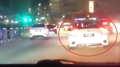 視頻|家人送院途中獲警車開路 心臟病男子救回一命