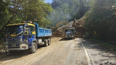 金馬侖路土崩處 開始清理 重開日未定