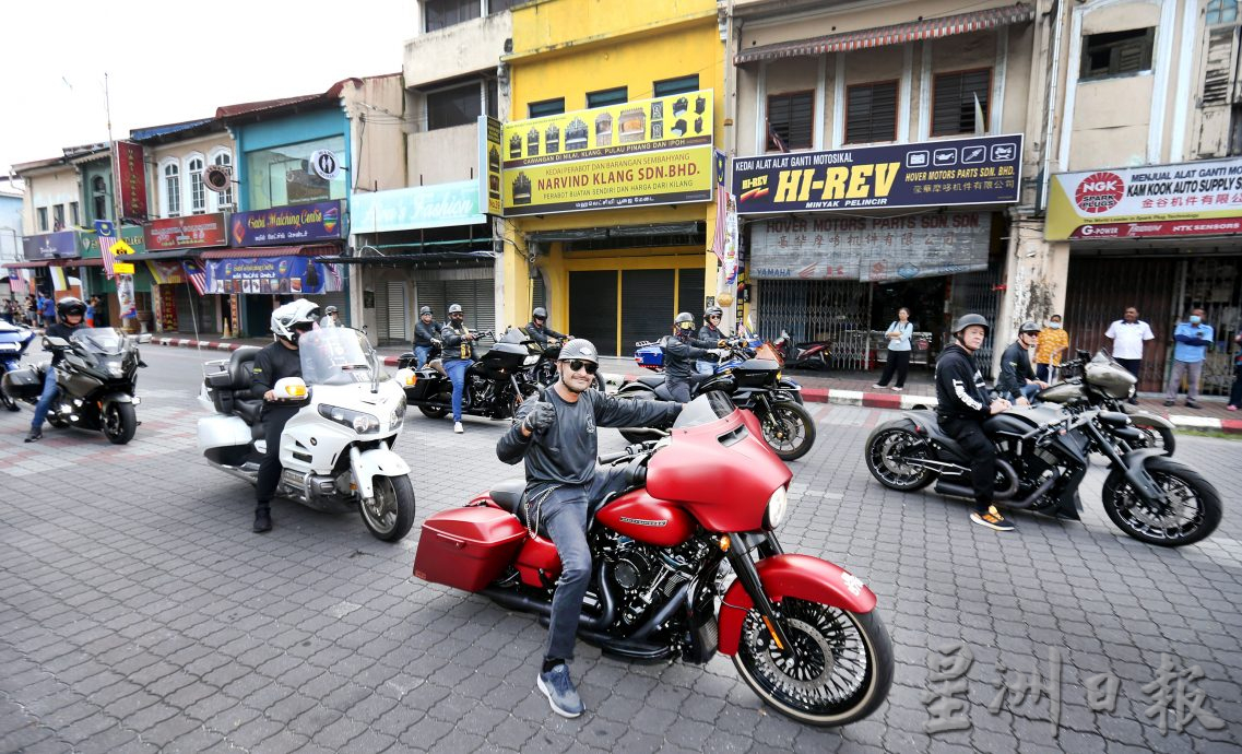 霹：乐活频道 /★14日见报七区共用／ 哈雷重机车 自由自我的代名词