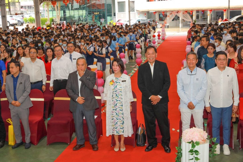 马来西亚全国校长职工会总会长暨雪州蕉赖十一哩华小蔡淑祯校长荣休