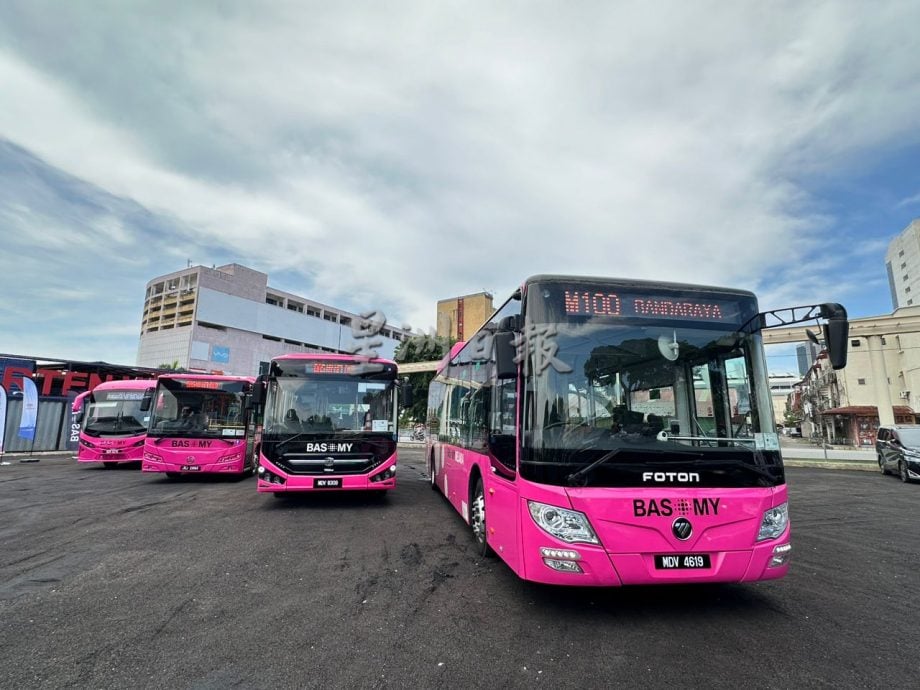 （古城第七版主文）Panorama五天在不同地点设柜台方便市民申请巴士卡