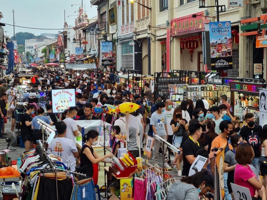 （古城第二版主文）《用眼睛去旅游》：鸡场街文化坊