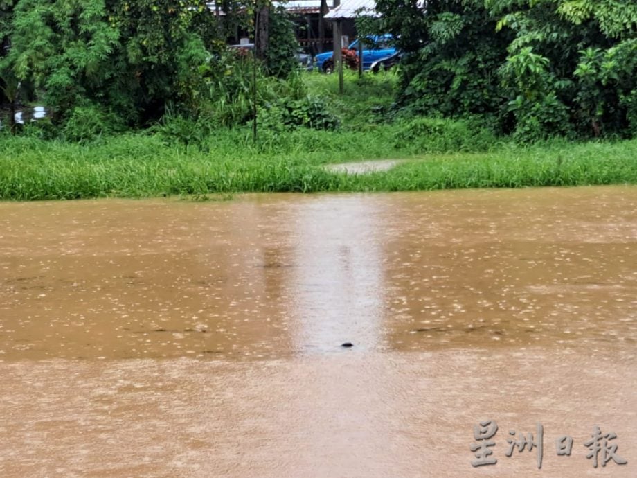 （大北马）日得拉─持续多天暴雨洪水下泄，日得水灾恶化