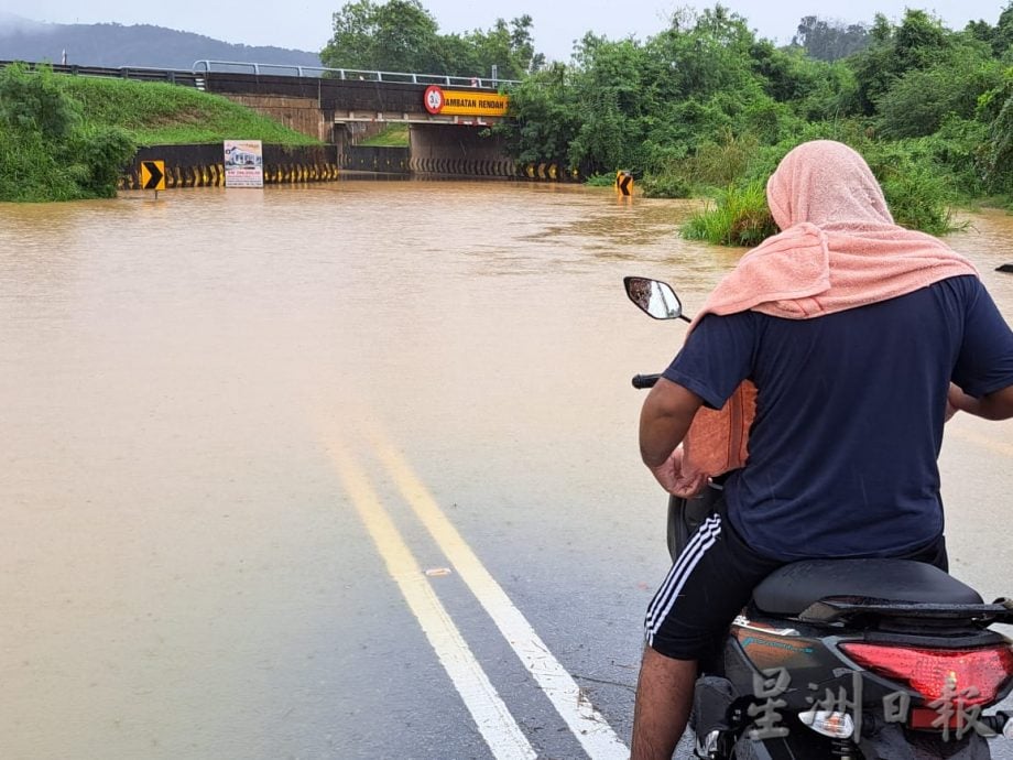 （大北马）日得拉─持续多天暴雨洪水下泄，日得水灾恶化