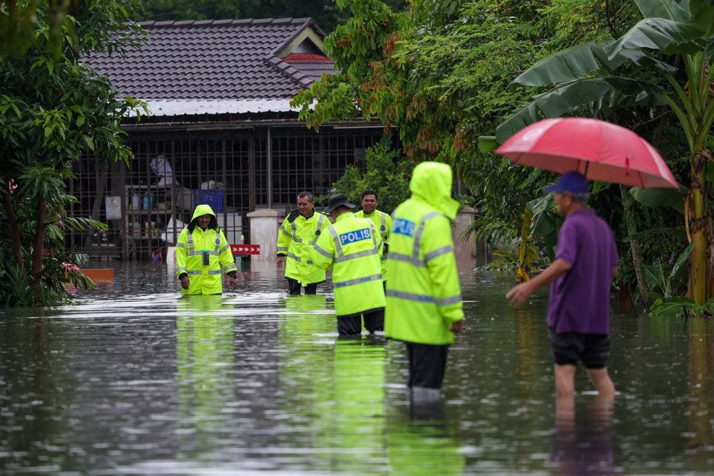 （已签发）全国：柔4县大雨后水灾   新山、丰盛港、东甲、居銮传灾情