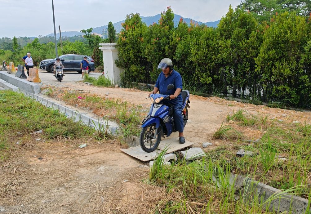 民生特工队：峇甘榜拉末新路通车，关闭捷径惹民怨