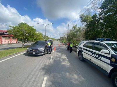 摩托車特別行動 . 陸交局開44張罰單