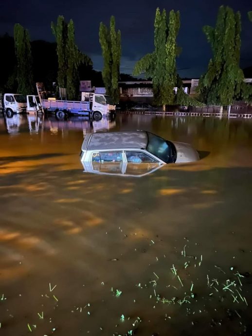 NS淡边／长命雨致河水泛滥 利民济各地遇水劫