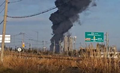 韩客机着陆时冲出跑道起火  28人罹难