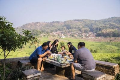 遗产不留给子女 父母花掉圆梦想旅行 