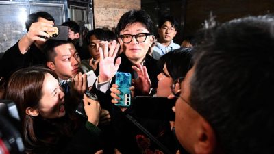 与尹锡悦会面后 韩执政党魁：党内仍盼尹先停职