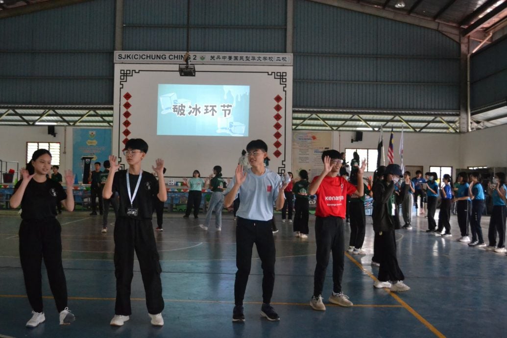 东：逾百名来自东海岸三州的中学生参加星洲日报《学海》第37届东海岸学记培训营《突破》，接受全面培训，迈出成为学生记者的重要一步。