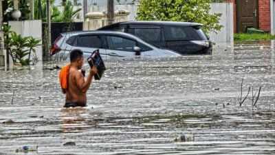 霹水灾︱倪可敏指示水利局 市政厅  查红鹰园水灾源头