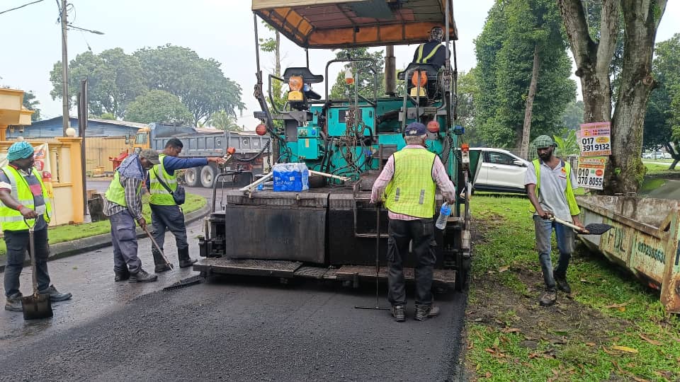 大都会/巴生卫星市9道路近期重铺