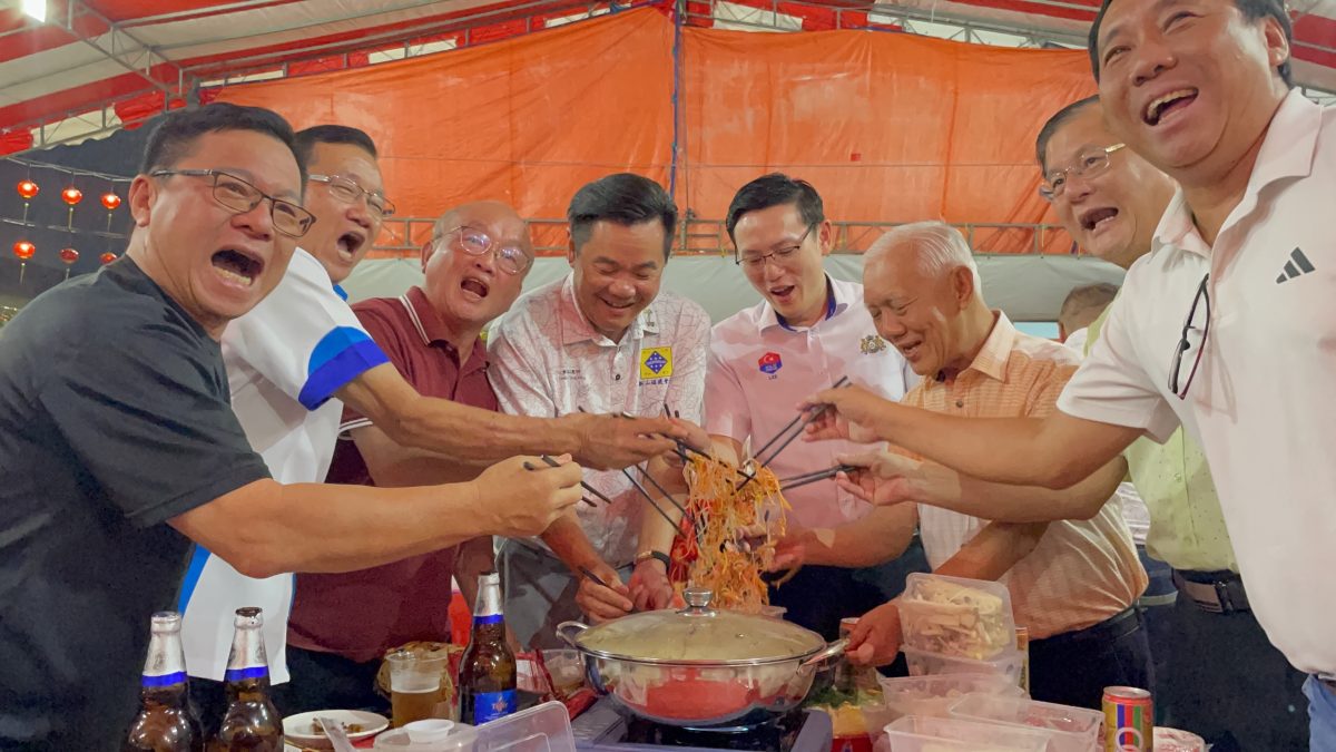 **已签发**柔：头条之一：福天同庆洪仙诞闭幕，围炉听闽剧显动人乡情