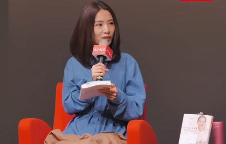 昔​失声取消个唱蒙上阴影 田馥甄哽咽坦承亏欠歌迷