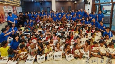 跨越国界民族宗教 祝福文化送暖到印度