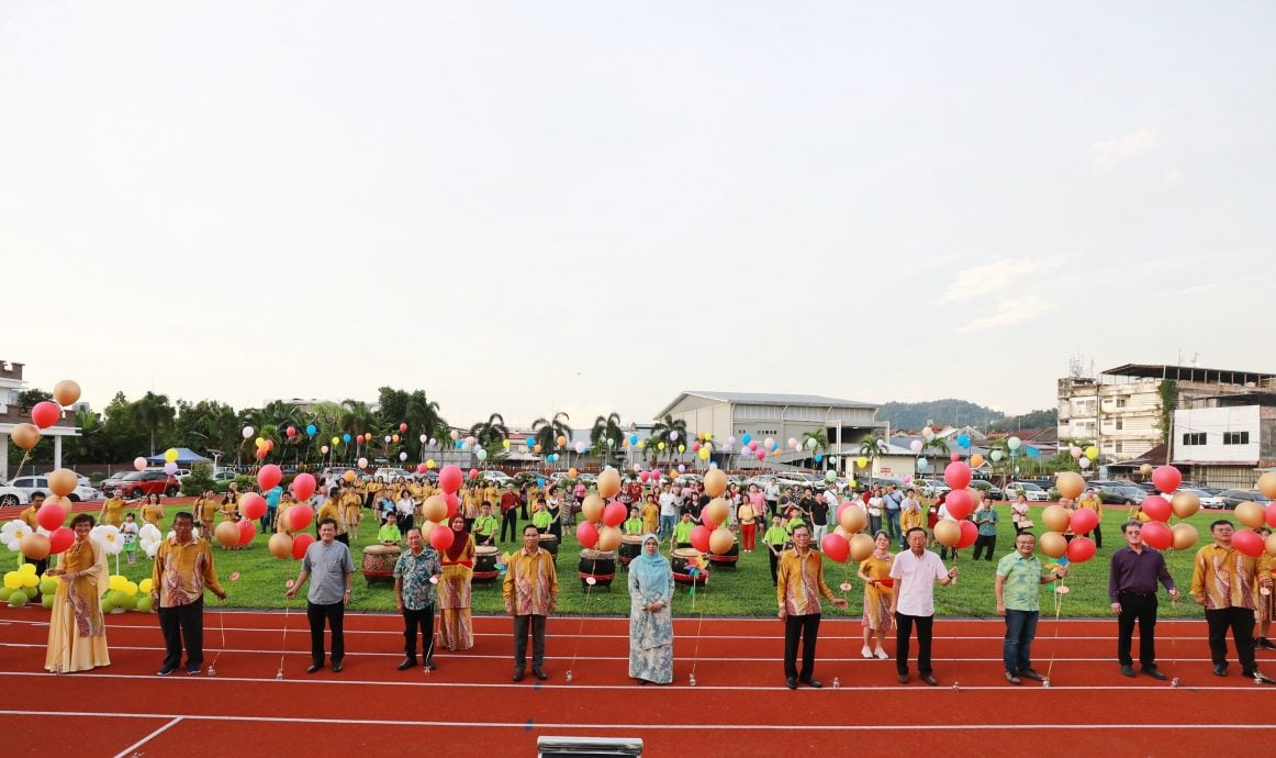 版头-大都会/安邦华小庆祝安邦学校及幼儿园周年庆感恩宴暨塑胶跑道开幕典礼/5图