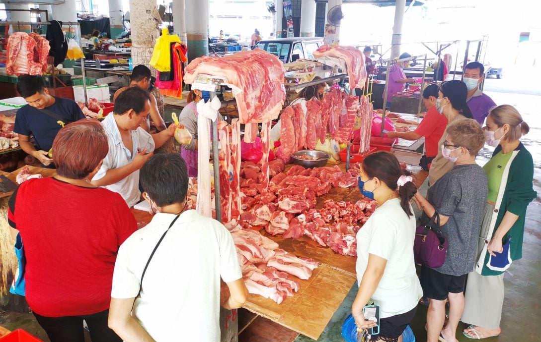 需求增货源足 生猪价稳定 春节不必忧吃贵猪肉