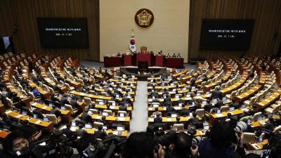 韩国国会否决“金建希独检法”