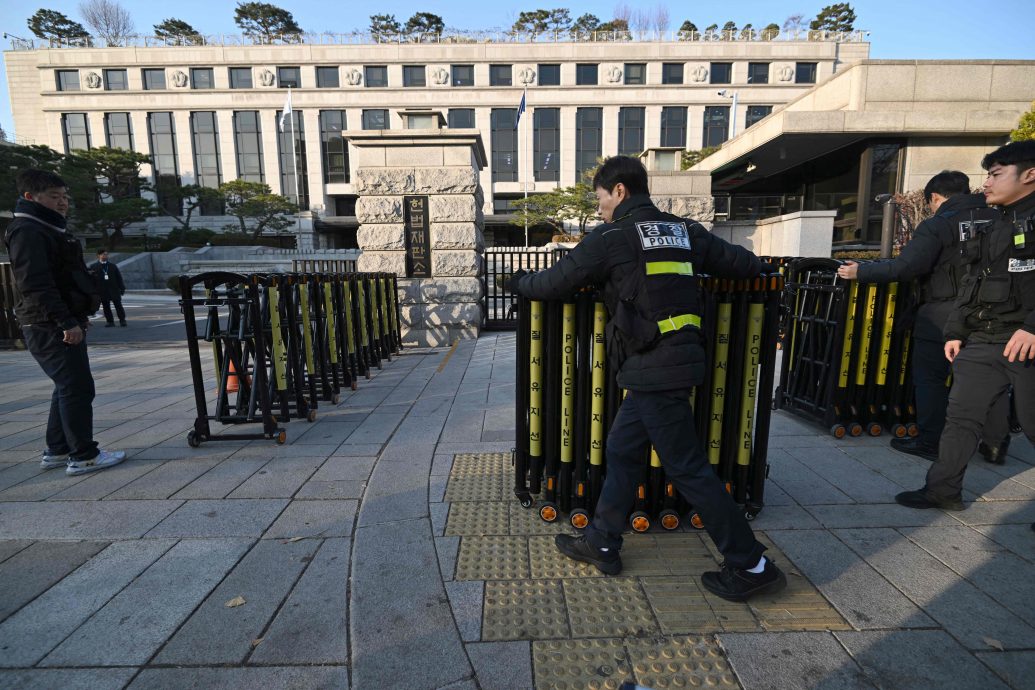 韩国宪法法院首开法官会议　讨论弹劾案审理日程