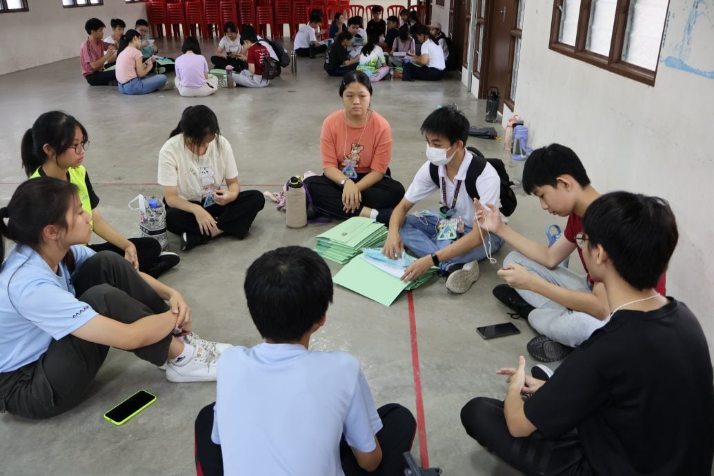 （古城第三版主文）星州日报《学海》马六甲区学生记者队主办第二十三届假日营之《行绿·乡间》