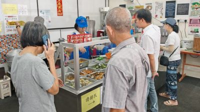 米都地球村素食之家 3令吉午餐 健康吃饱饱