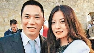 赵薇官宣离婚 疑切割前夫财务纠纷