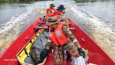 漂浮事发地点1公里范围．坠河男子遗体寻获