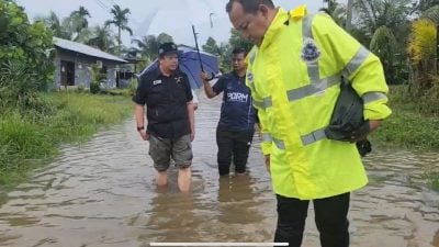 豪雨来袭排水不及．甘榜蓝卑尔水患