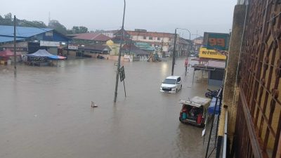 两小时豪雨 汝来旧街及多个地区严重水灾