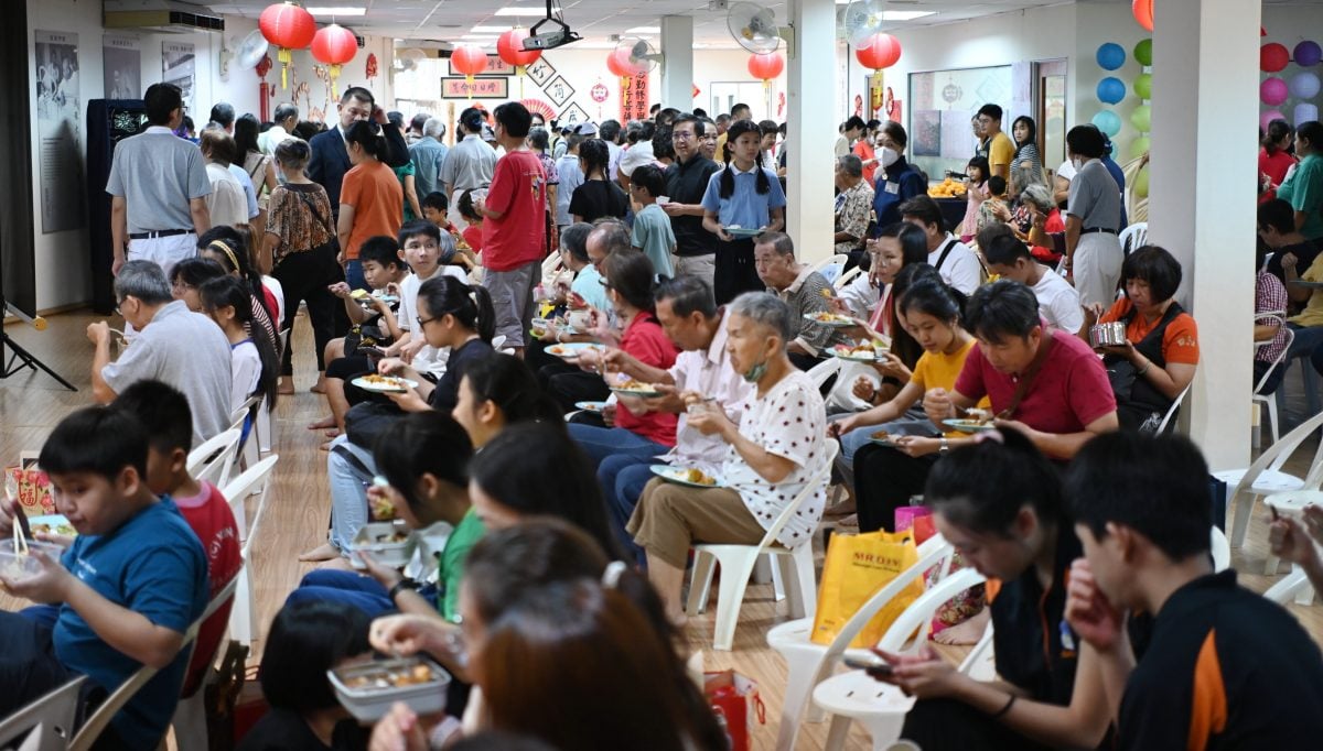 东：慈济关丹联络处年度“慈济岁末祝福”活动，吸引超过280人参与