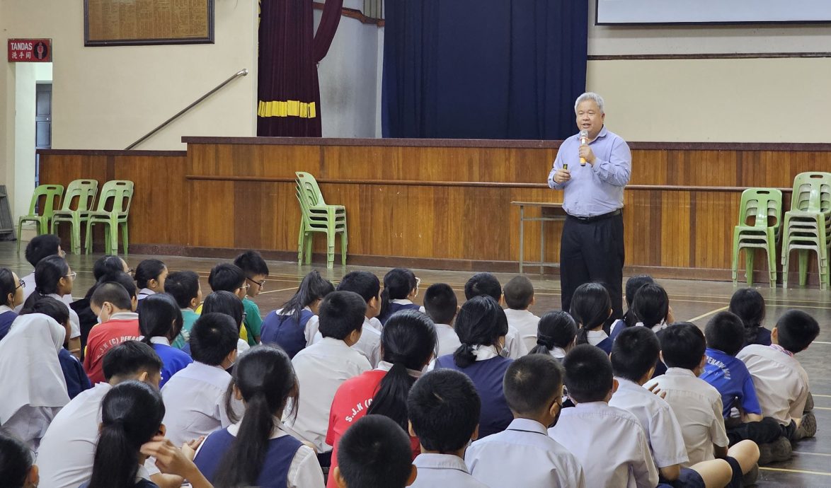 主文（大北马）年轻人/新民独中 小学招生（主文）