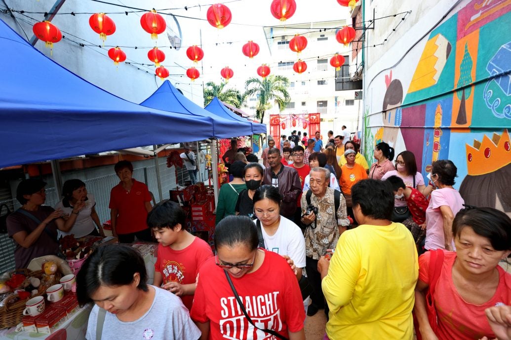 各式年货任选 参加主题活动  新春市集百花齐放